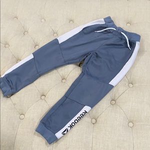 Boys size 5 Reebok joggers